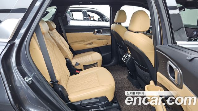 Kia Sorento 2021 — photo 12