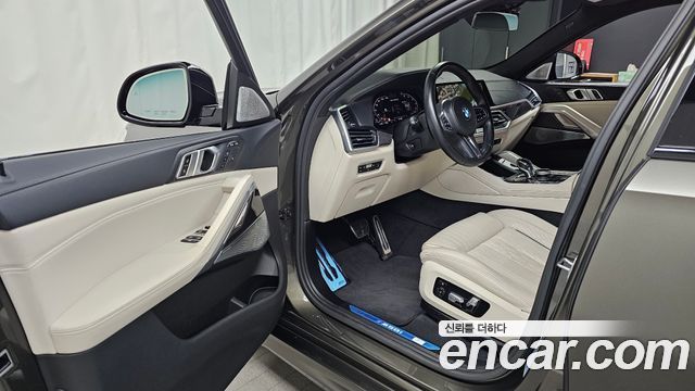 BMW X6 2021 — photo 13