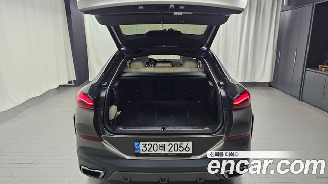 BMW X6 2021 — photo 23