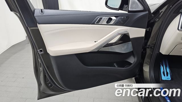 BMW X6 2021 — photo 14