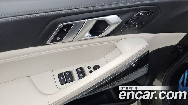BMW X6 2021 — photo 27