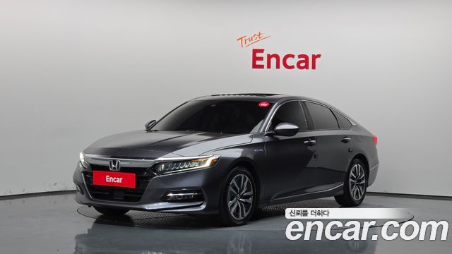 Honda Accord 2018 — photo 1