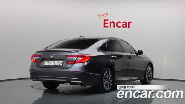 Honda Accord 2018 — photo 2