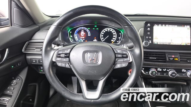 Honda Accord 2018 — photo 14
