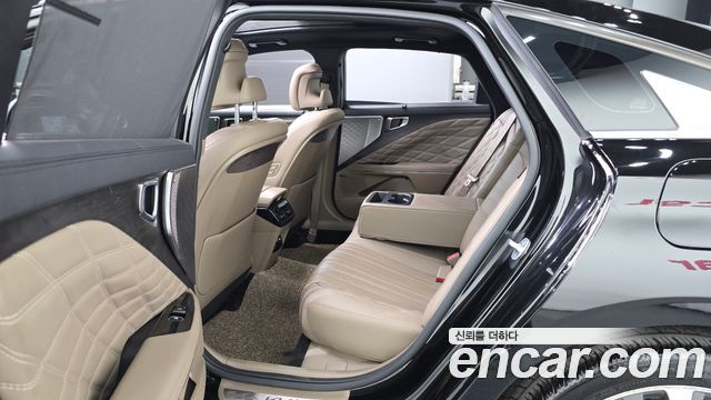 Kia K8 2022 — photo 11