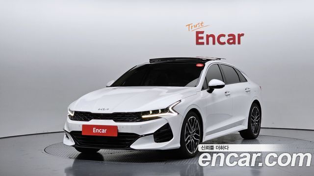 Kia K5 2023 — photo 1