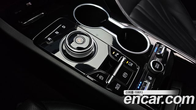 Kia K5 2023 — photo 9