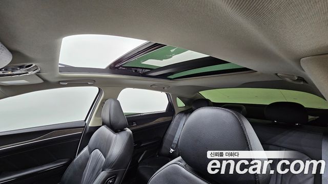 Kia K5 2023 — photo 18