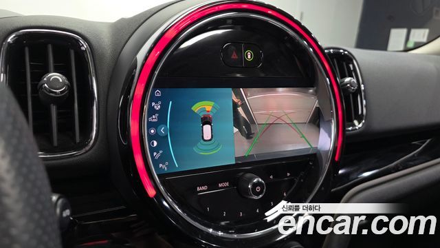 Mini Countryman 2021 — photo 21
