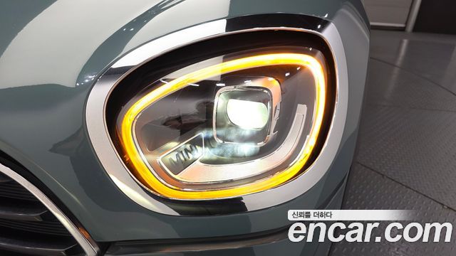 Mini Countryman 2021 — photo 8