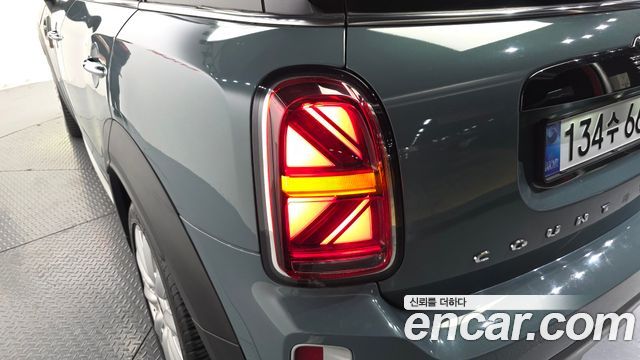 Mini Countryman 2021 — photo 9