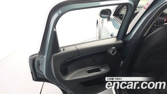 Mini Countryman 2021 — photo 15