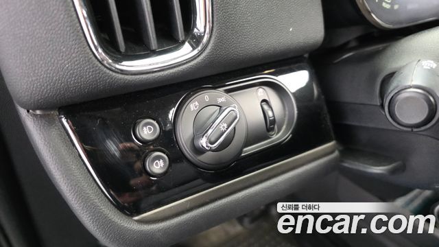Mini Countryman 2021 — photo 27