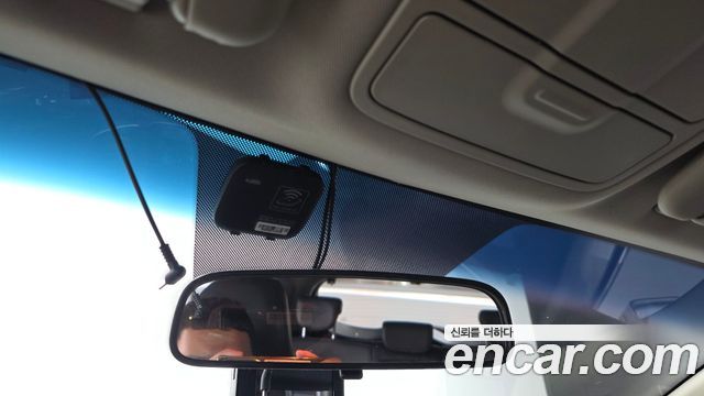 Kia Carens 2017 — photo 19