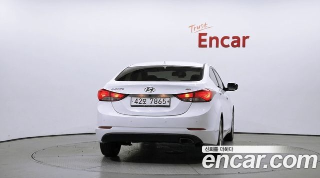 Hyundai AVANTE 2014 — photo 4