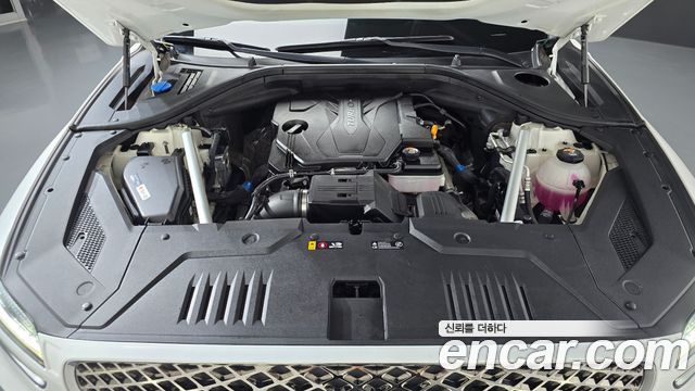Genesis GV70 2023 — photo 6