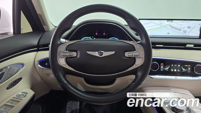Genesis GV70 2023 — photo 19