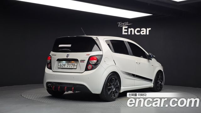Chevrolet Korea Aveo 2014 — photo 2