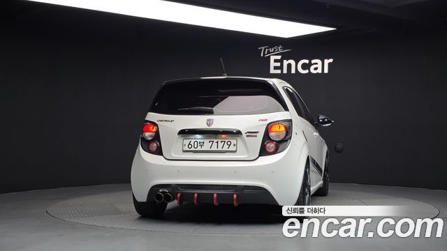 Chevrolet Korea Aveo 2014 — photo 4