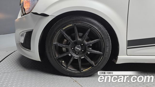 Chevrolet Korea Aveo 2014 — photo 5