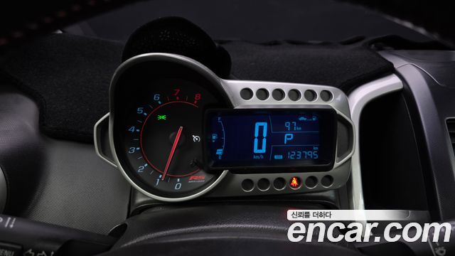 Chevrolet Korea Aveo 2014 — photo 8