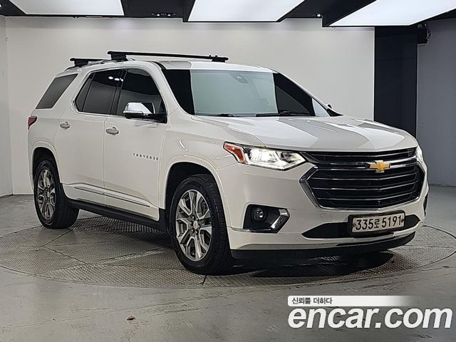 Chevrolet Korea Traverse 2021 — photo 2