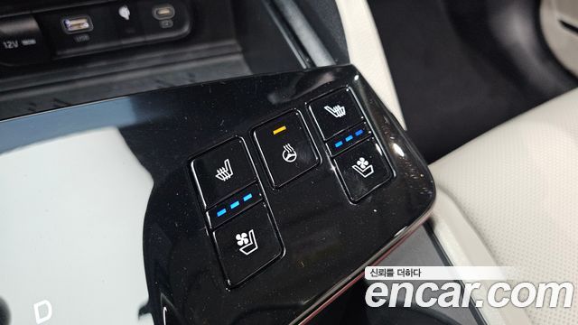 Kia Sportage 2023 — photo 29