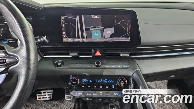 Hyundai AVANTE 2022 — photo 15
