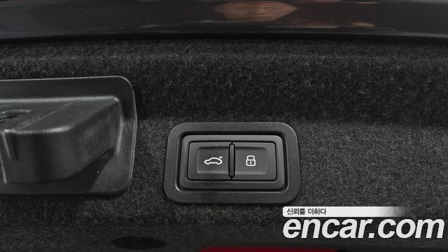Audi A6 2020 — photo 15