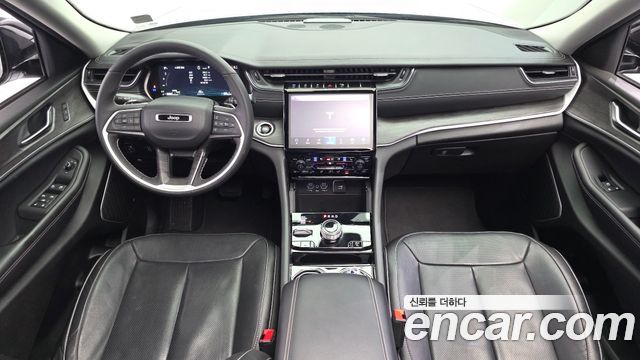 Jeep Cherokee 2023 — photo 10