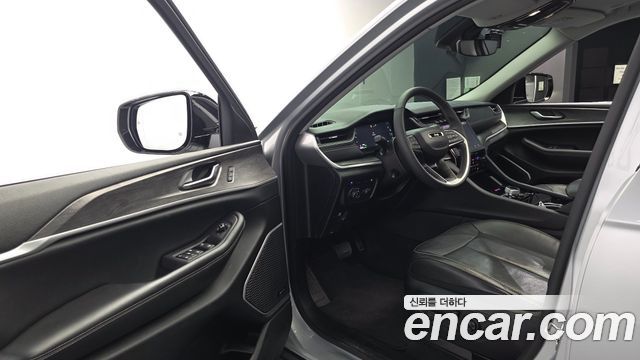 Jeep Cherokee 2023 — photo 13