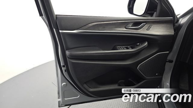 Jeep Cherokee 2023 — photo 14