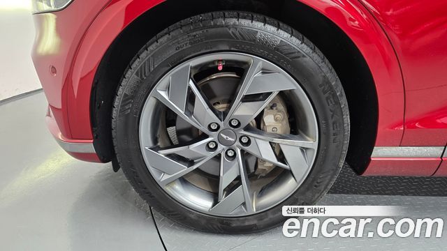 Genesis GV70 2022 — photo 5