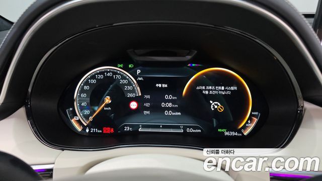 Genesis GV70 2022 — photo 11