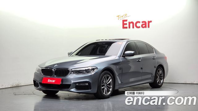 BMW 5-Series 2018 — photo 1