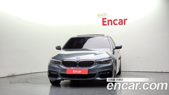 BMW 5-Series 2018 — photo 3