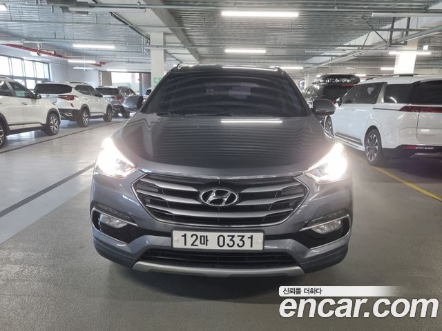 Hyundai Santafe 2016 — photo 1