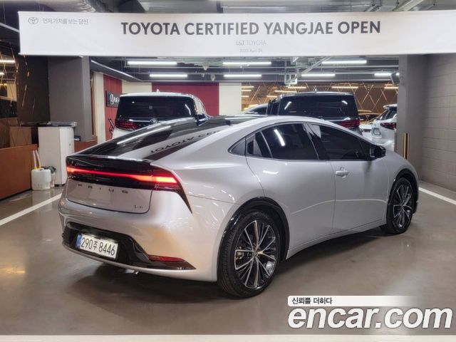 Toyota Prius 2025 — photo 3