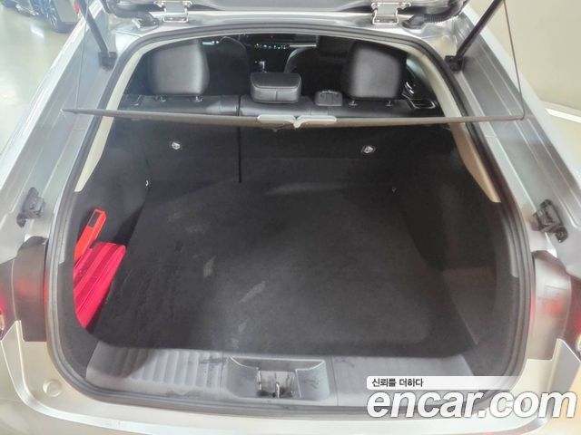 Toyota Prius 2025 — photo 5