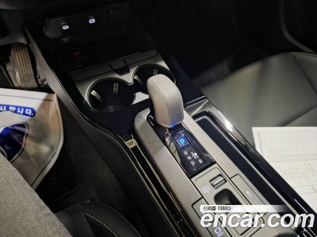Toyota Prius 2025 — photo 14