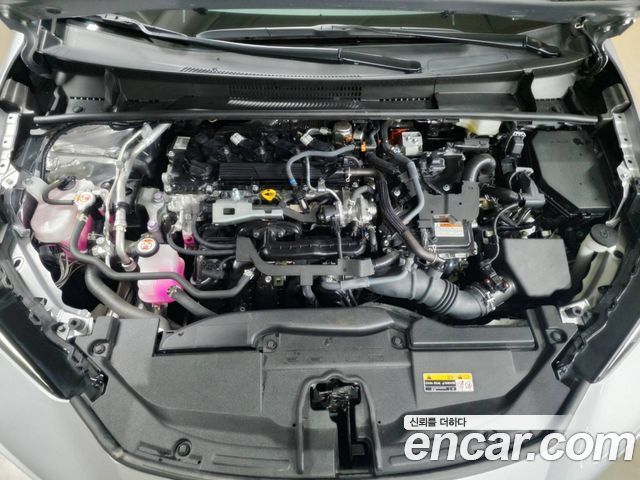 Toyota Prius 2025 — photo 16