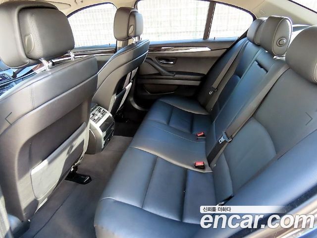 BMW 5-Series 2013 — photo 6