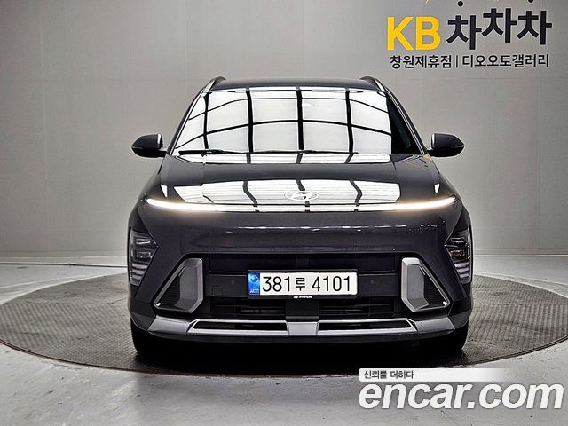 Hyundai Kona 2023 — photo 1