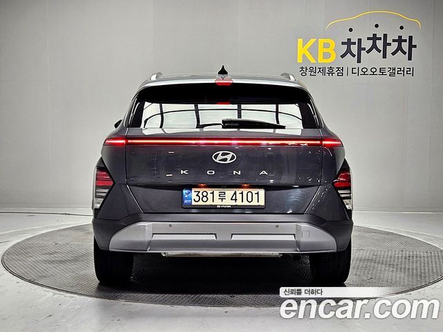 Hyundai Kona 2023 — photo 5