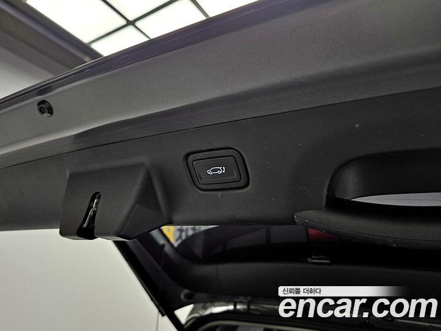 Hyundai Kona 2023 — photo 14