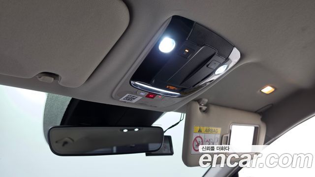 Kia K5 2023 — photo 24