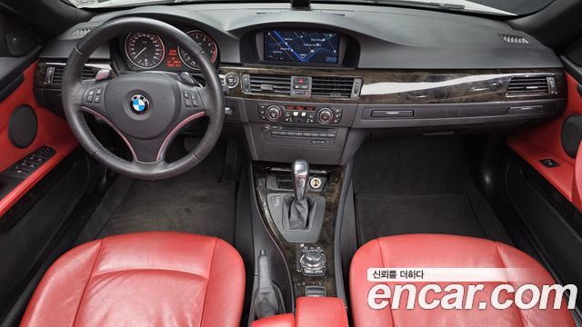 BMW 3-Series 2010 — photo 7