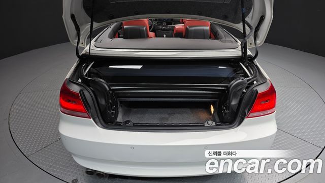 BMW 3-Series 2010 — photo 20