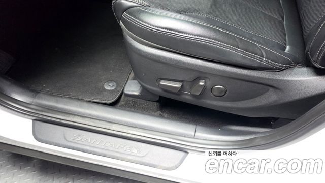 Hyundai Santafe 2020 — photo 32