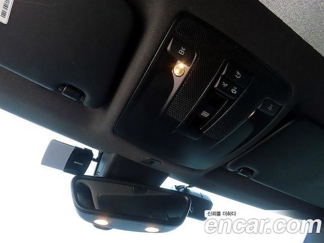 Mercedes-Benz A-Class 2018 — photo 14